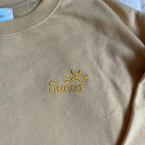 Sunny yellow crew neck NWT - Picture 2 of 5